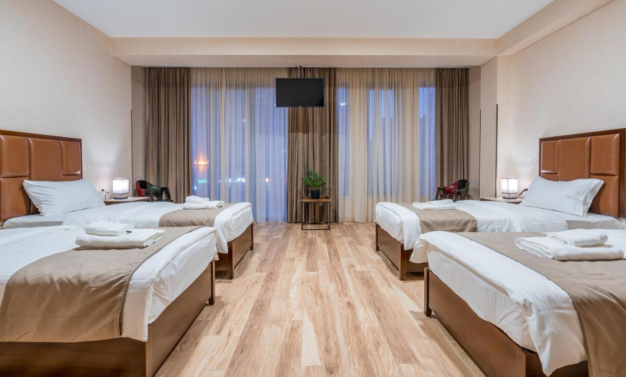 Aura Hotel Tiflis Dış mekan fotoğraf