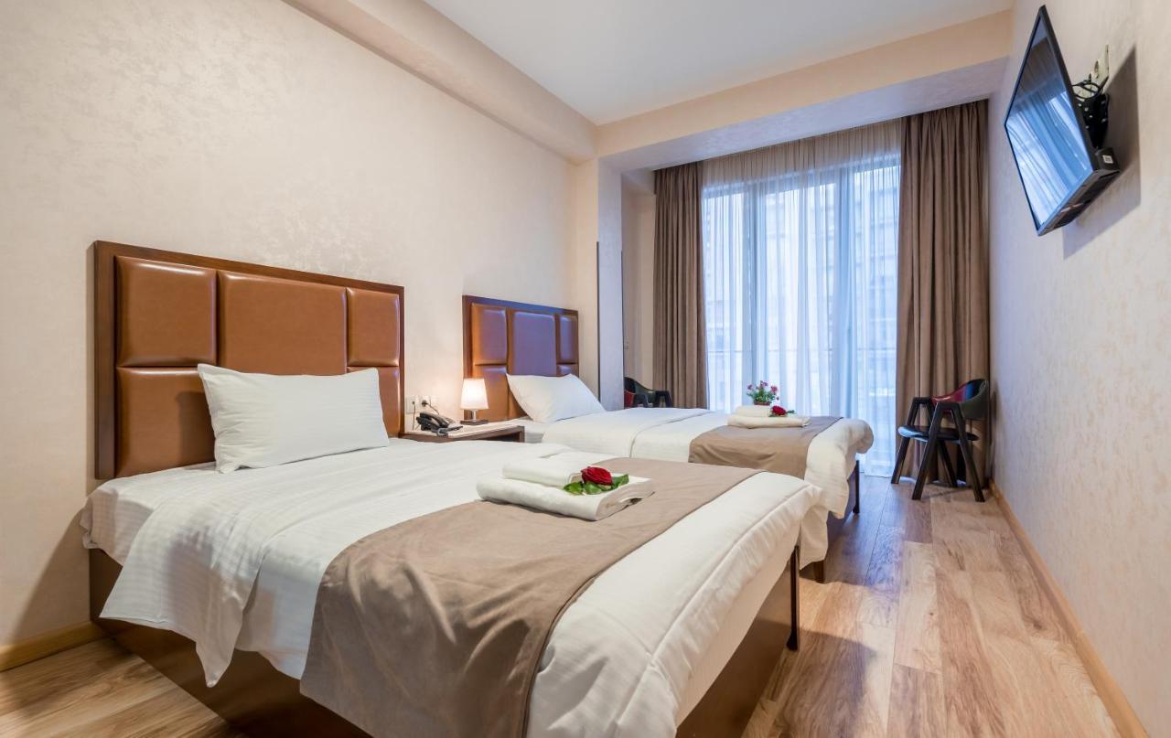 Aura Hotel Tiflis Dış mekan fotoğraf