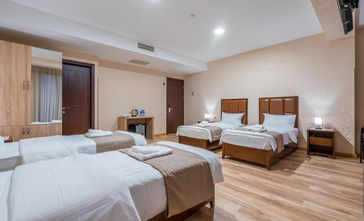 Aura Hotel Tiflis Dış mekan fotoğraf