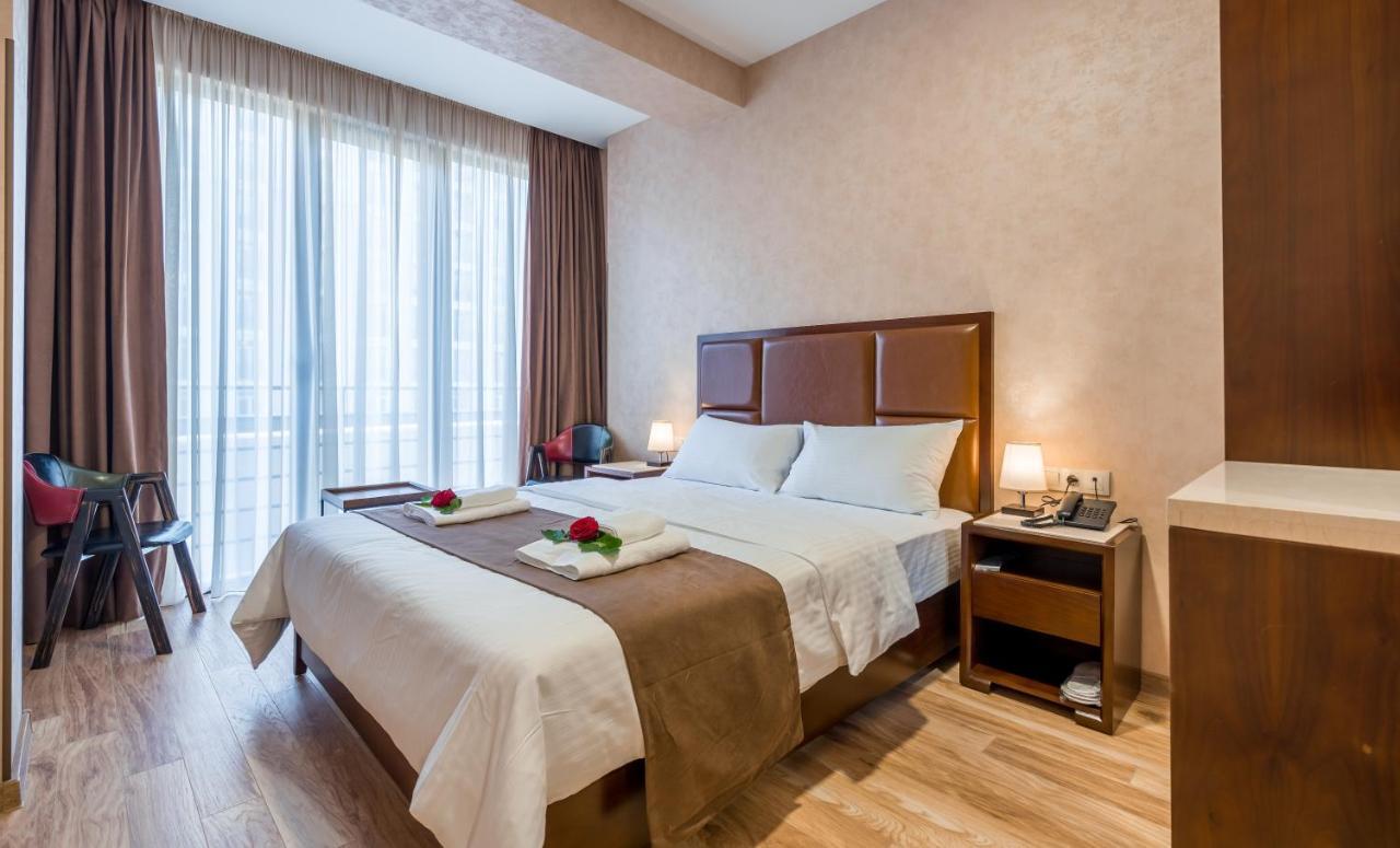 Aura Hotel Tiflis Dış mekan fotoğraf
