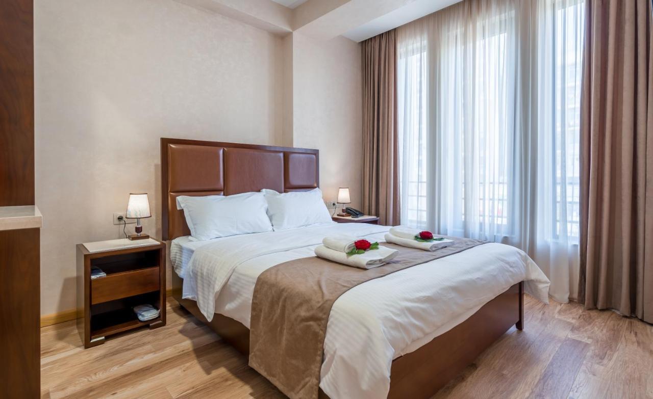 Aura Hotel Tiflis Dış mekan fotoğraf